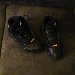 Youth Jordans s 13c